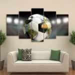 Tableau carte du monde sur un ballon de foot