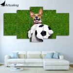 Tableau chien avec un ballon de foot