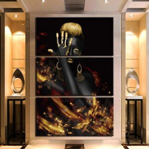 Tableau femme noir et or